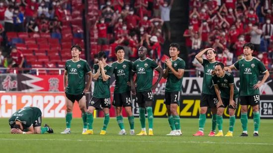 欧冠小组赛最后一轮，皇马客场3-2战胜柏林联合，以小组赛全胜战绩晋级淘汰赛。
